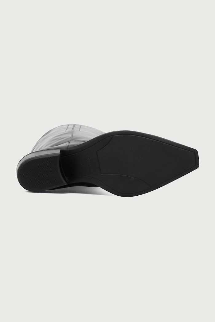 Ботуши под коляното с нисък ток дамски от кожа KELSEY Vagabond Shoemakers черен 6210.201.20