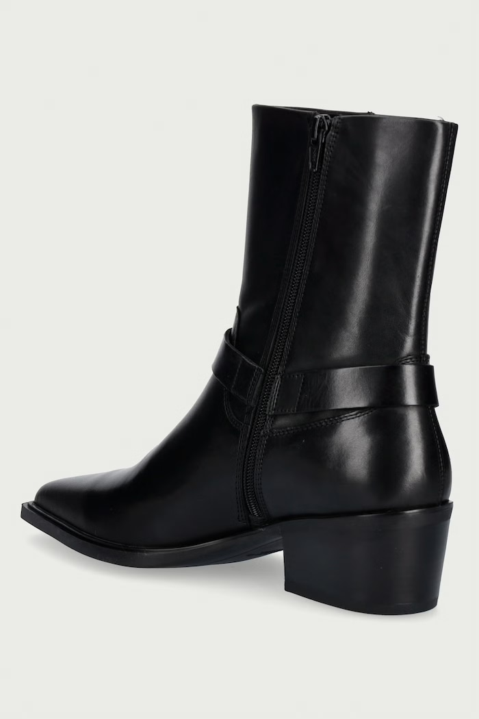 Obuv Vagabond Shoemakers Členkové čižmy dámske kožené KELSEY 6210.001.20 čierna