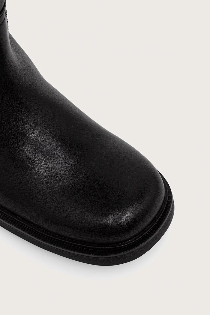 Vagabond Shoemakers čižmy dámske kožené KARLIE čierna 6115.001.20