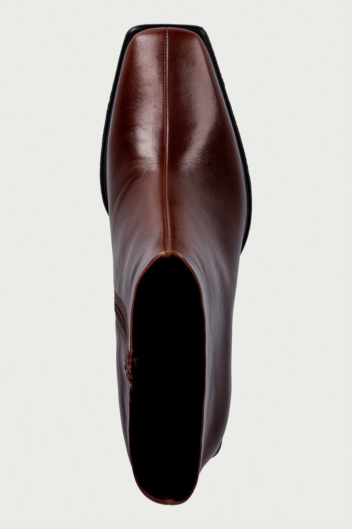Gležnarski čevlji ženski usnjeni HEDDA Vagabond Shoemakers 5002.001.26 rjava