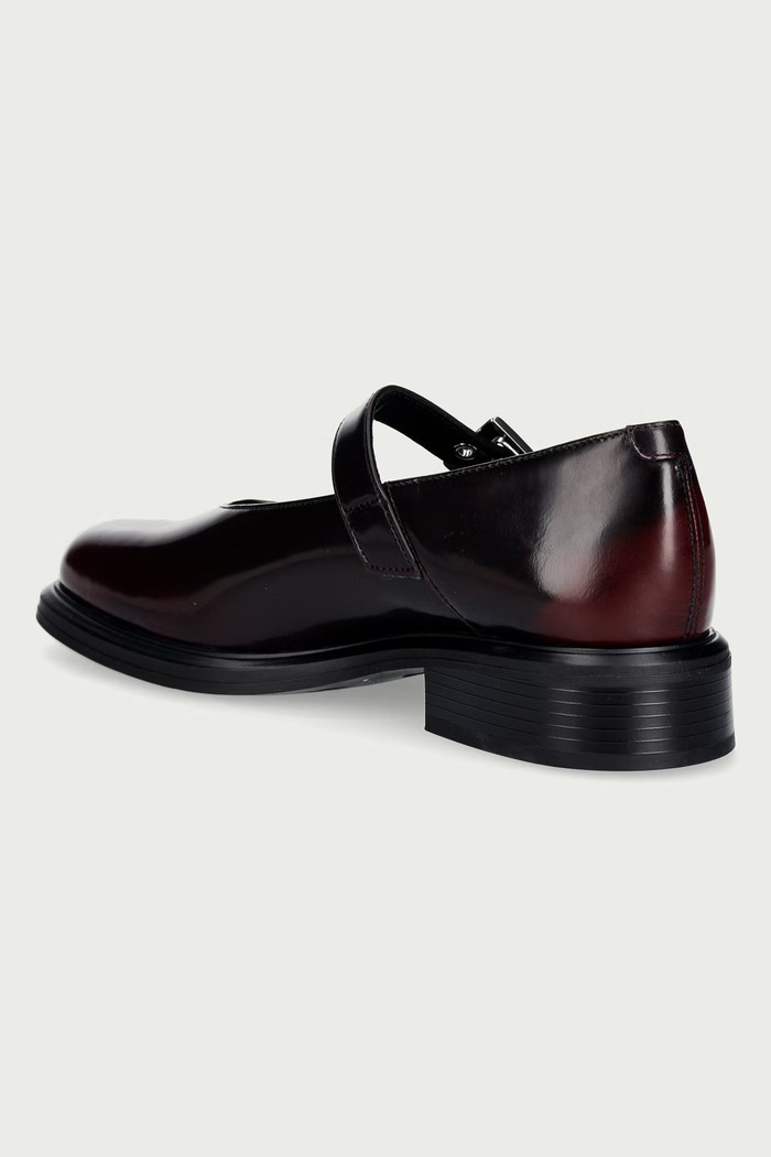 Obuwie Vagabond Shoemakers półbuty damskie skórzane ELLIS 6030.004.54 bordowy