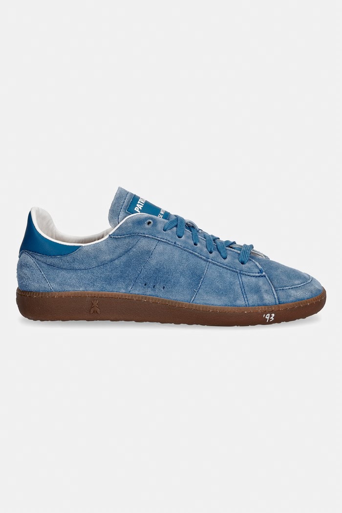 Patrizia Pepe sneakersy damskie zamszowe 2Z0065.L055.FG95 niebieski AW26