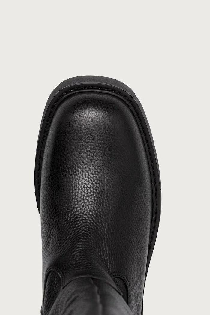 Kozaki na platformie damskie skórzane CHUNKY HIGH BOOT LTH HDW Calvin Klein HW0HW032010GJ czarny