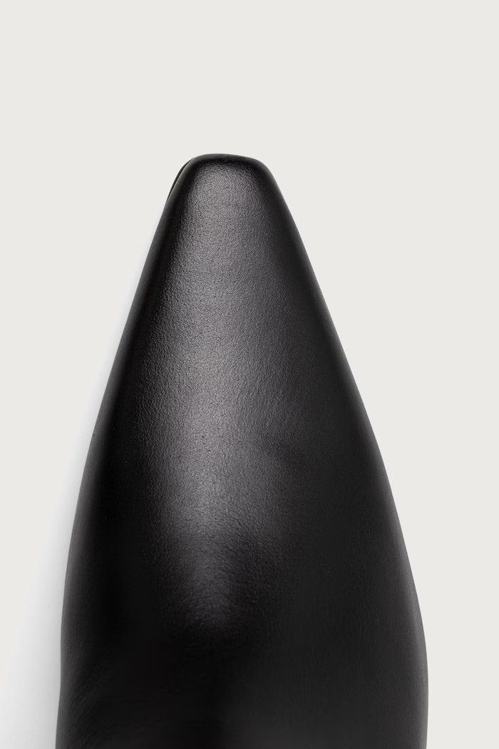 Čižmy dámske kožené KITTEN HEEL HIGH BOOT LTH Calvin Klein HW0HW031670GJ čierna