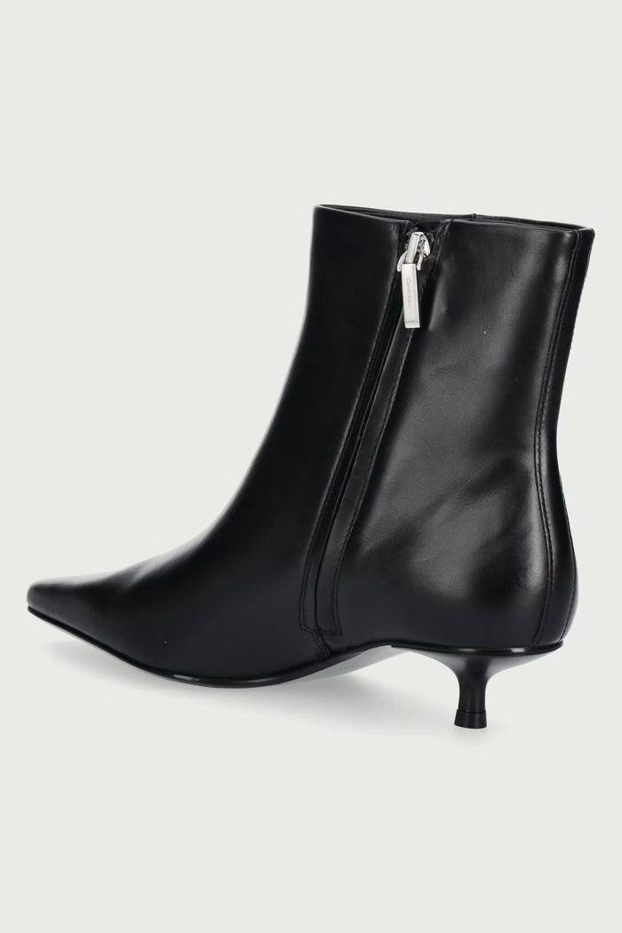 Obuća Calvin Klein Gležnjače za žene od kože KITTEN HEEL ANKLE BOOT LTH HW0HW031650GJ crna
