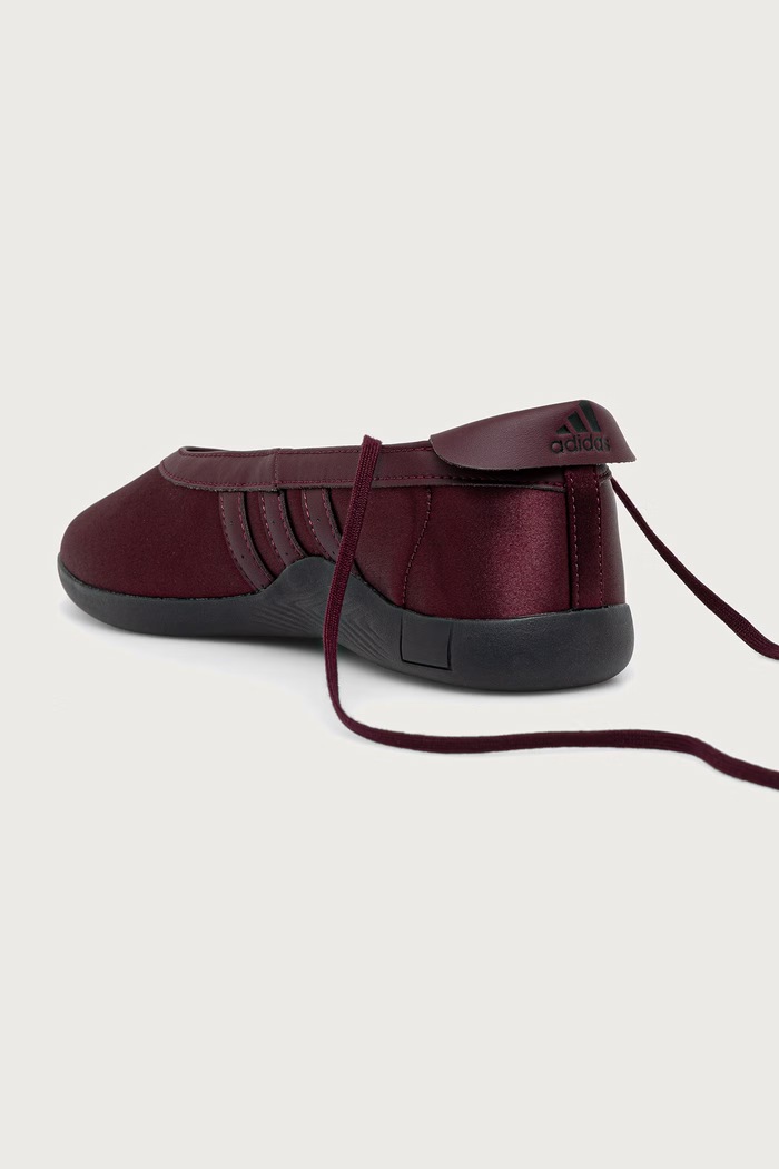 Obuwie adidas Originals Taekwondo Mei Ballet baleriny KJ8371 bordowy