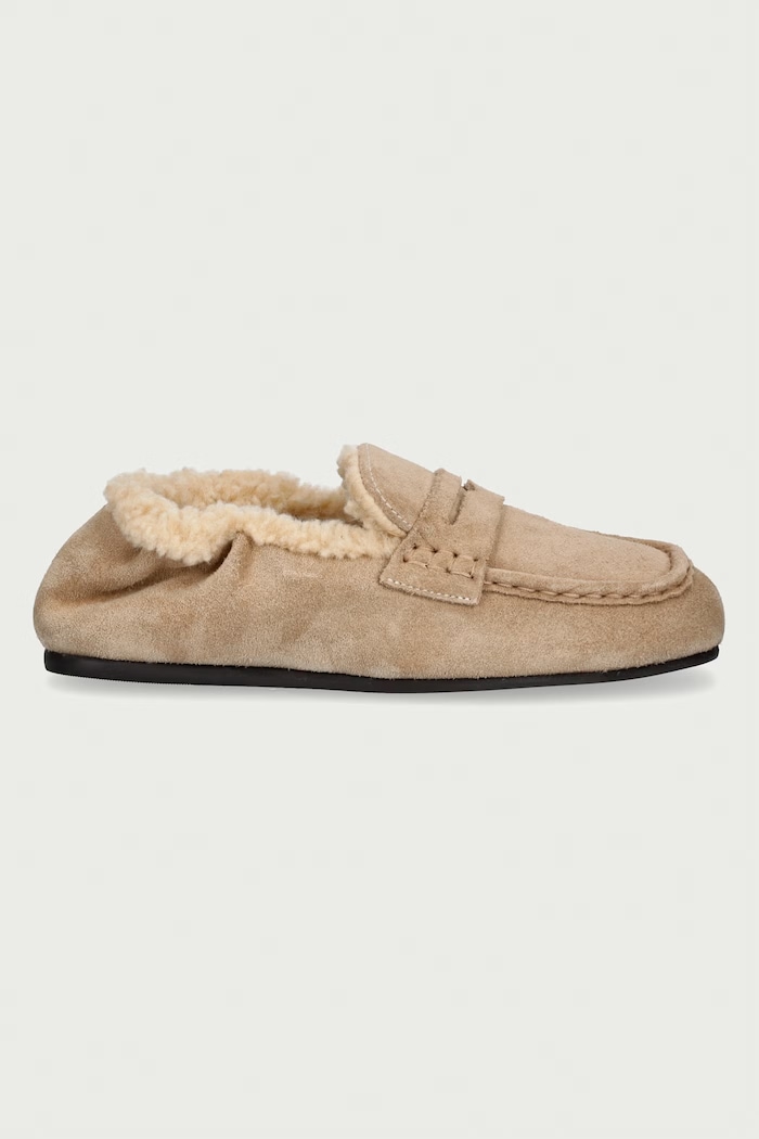 Posa Mokasyny damskie zamszowe Penny Loafer PW246.103 beżowy AW26