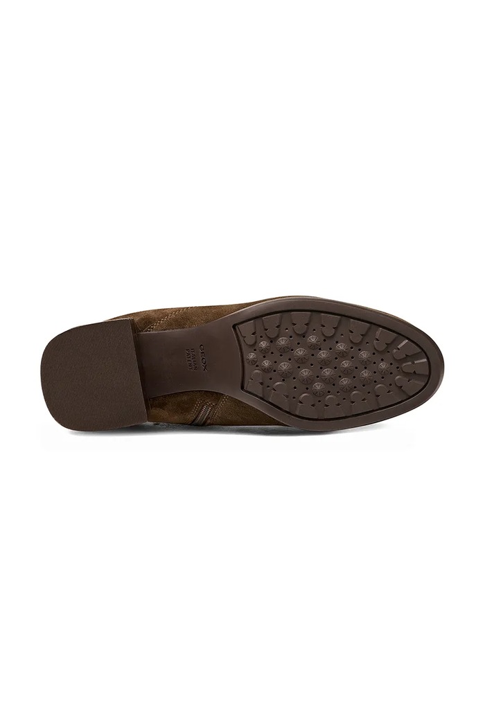 Μπότες Γυναικεία σουέτ D WALK PLEASURE 55T Geox καφέ D680VC00022C6006