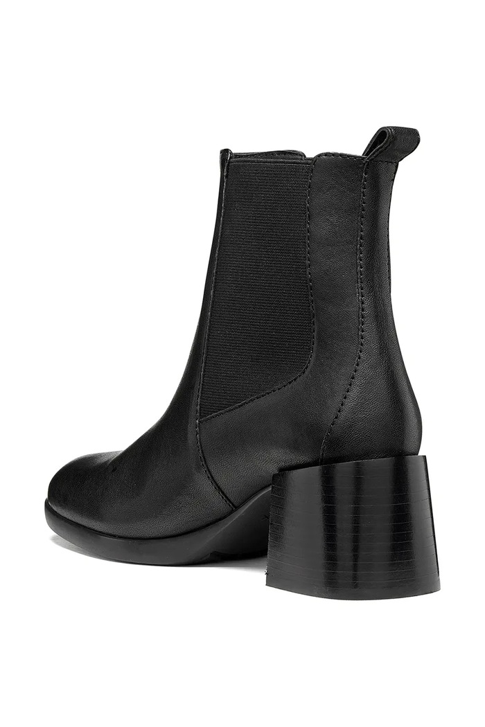 Geox Gležnarski čevlji ženski usnjeni D WALK PLEASURE 55T D680VB000LMC9999 črna AW26