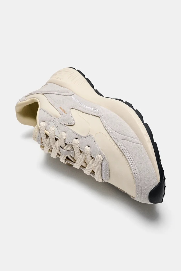 Hoff CITY MKII OFF WHITE sneakersy damskie 22635404 biały
