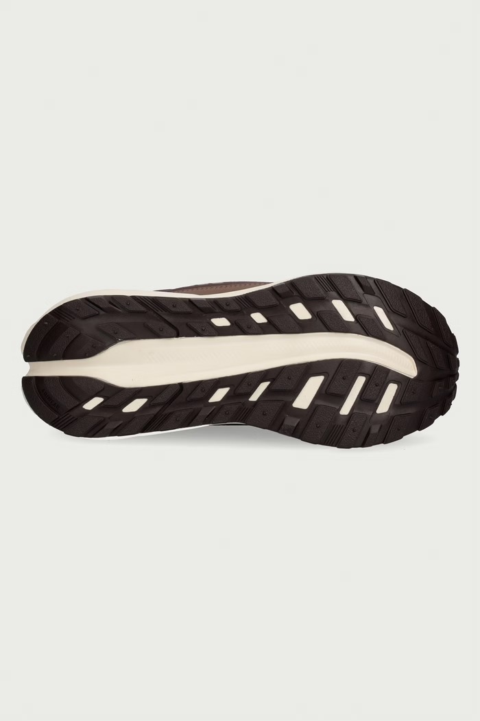Astrastar sneakersy damskie adidas brązowy KJ7584