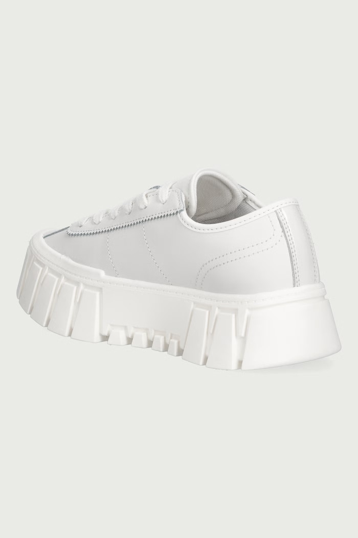 Obuwie Tommy Jeans TJW PLATFORM SNEAKER LEATHER LC sneakersy damskie skórzane EN0EN03165 biały