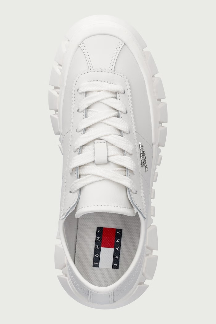 TJW PLATFORM SNEAKER LEATHER LC sneakersy damskie skórzane Tommy Jeans EN0EN03165 biały