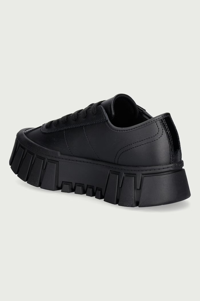 Obuwie Tommy Jeans TJW PLATFORM SNEAKER LEATHER LC sneakersy damskie skórzane EN0EN03165 czarny