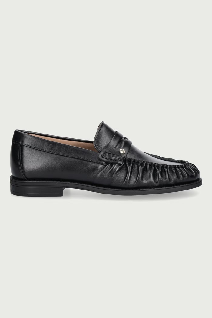 BOSS Mokasíny dámske kožené Lycia 50573102.001 čierna AW26