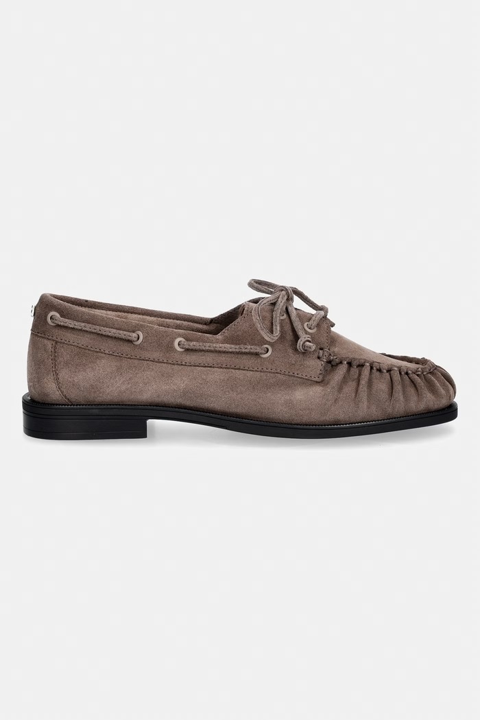 BOSS мокасини дамски от велур Lycia 50568643.915 кафяв AW26