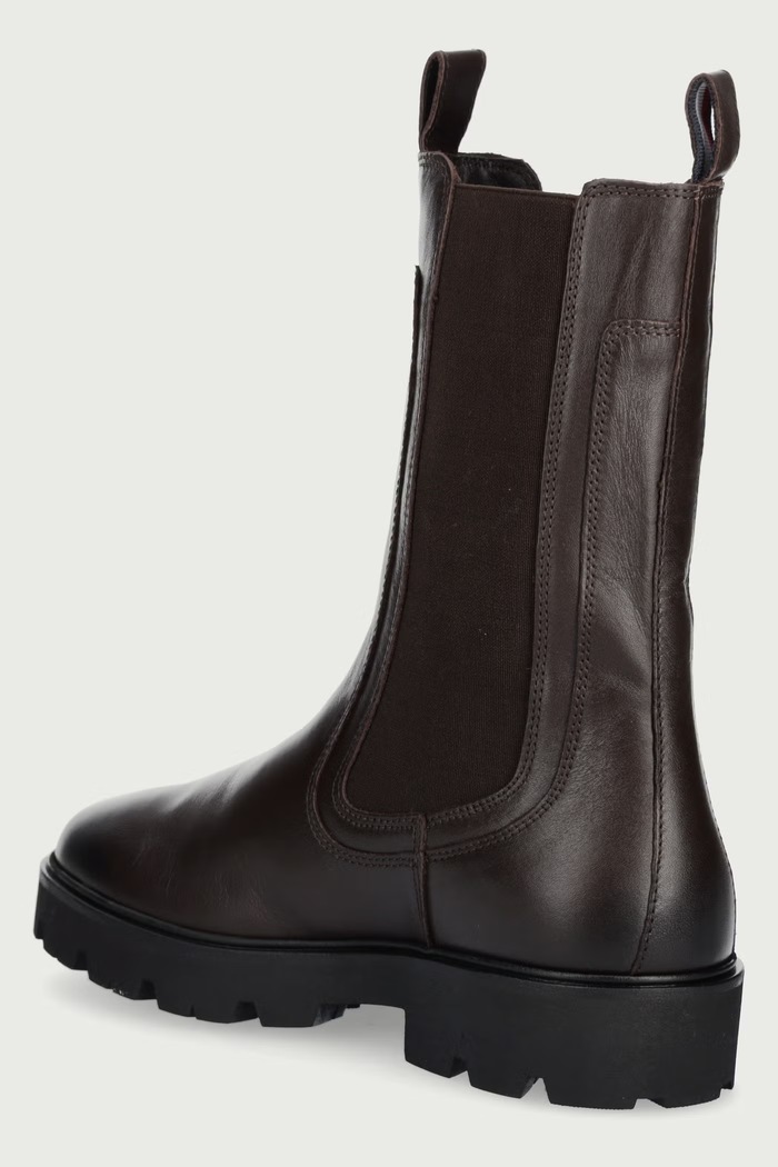 Обувки Tommy Hilfiger Боти челси дамски от кожа TH STUD LEATHER HIGH CHELSEA FW0FW09570 кафяв