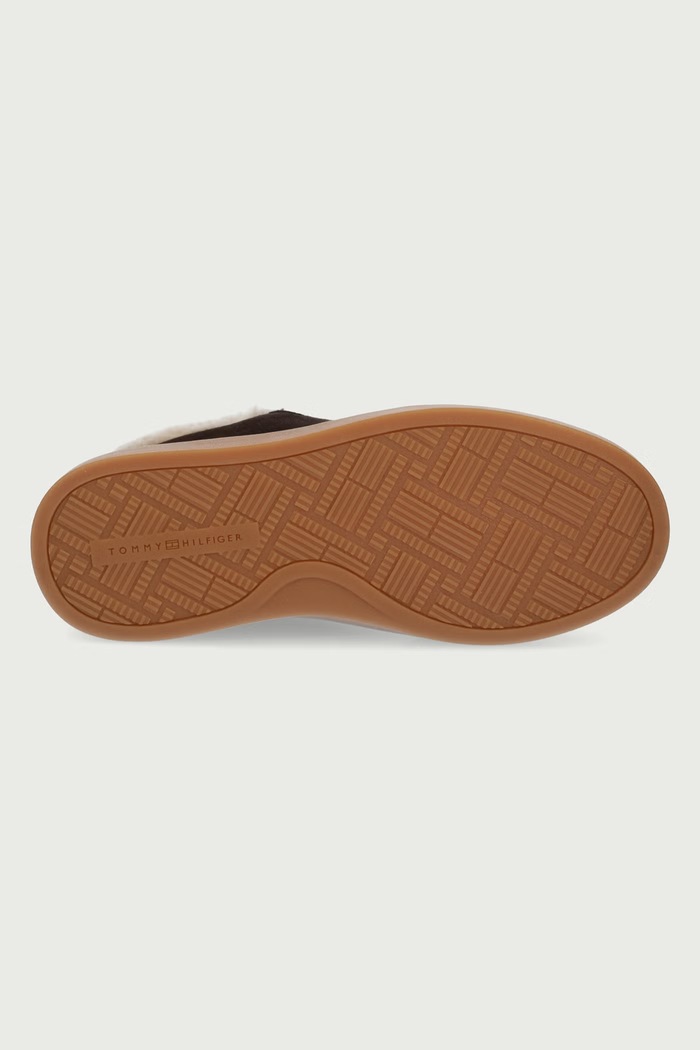 TH CHIC CUPSOLE WL tenisice za žene od brušene kože Tommy Hilfiger smeđa FW0FW09597