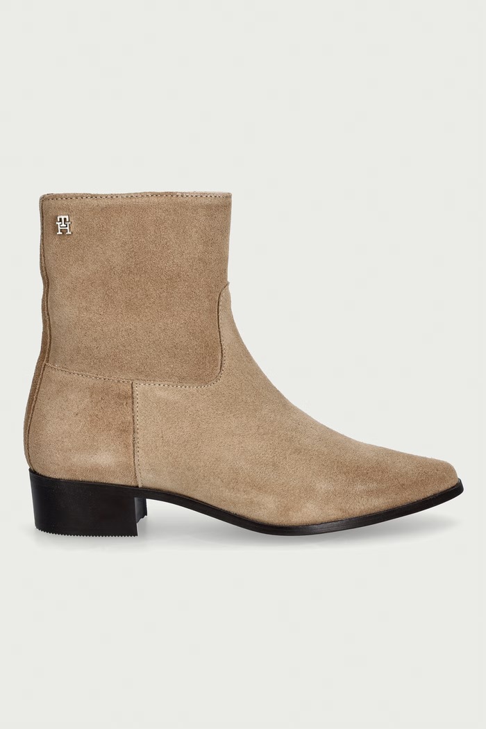 Tommy Hilfiger gležnarski čevlji ženski semišasti SUEDE ANKLE BOOT W ZIP FW0FW09922 bež AW26