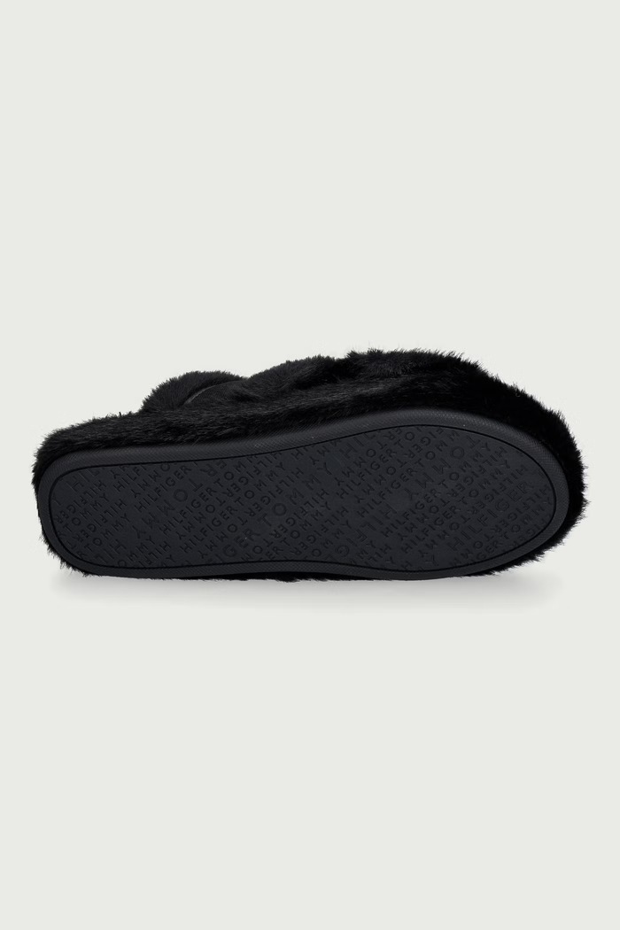 Παντόφλες Γυναικεία TH FEMININE HOUSE SHOES Tommy Hilfiger μαύρο FW0FW09615