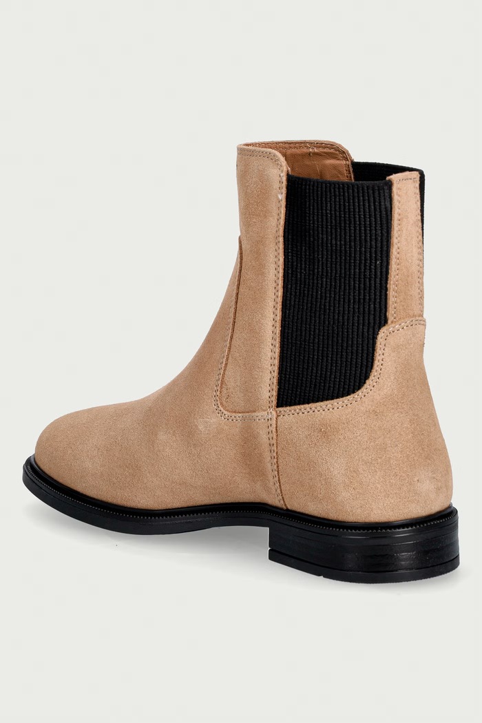 Obuća Tommy Hilfiger čizme za žene od brušene kože ENAMEL FLAG SUEDE ANKLE CHELSEA FW0FW09575 bež