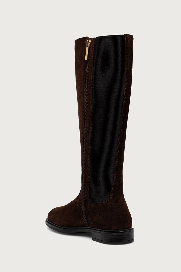 Obutev Tommy Hilfiger Škornji ženski semiš ENAMEL FLAG SUEDE HIGH CHELSEA FW0FW09574 rjava