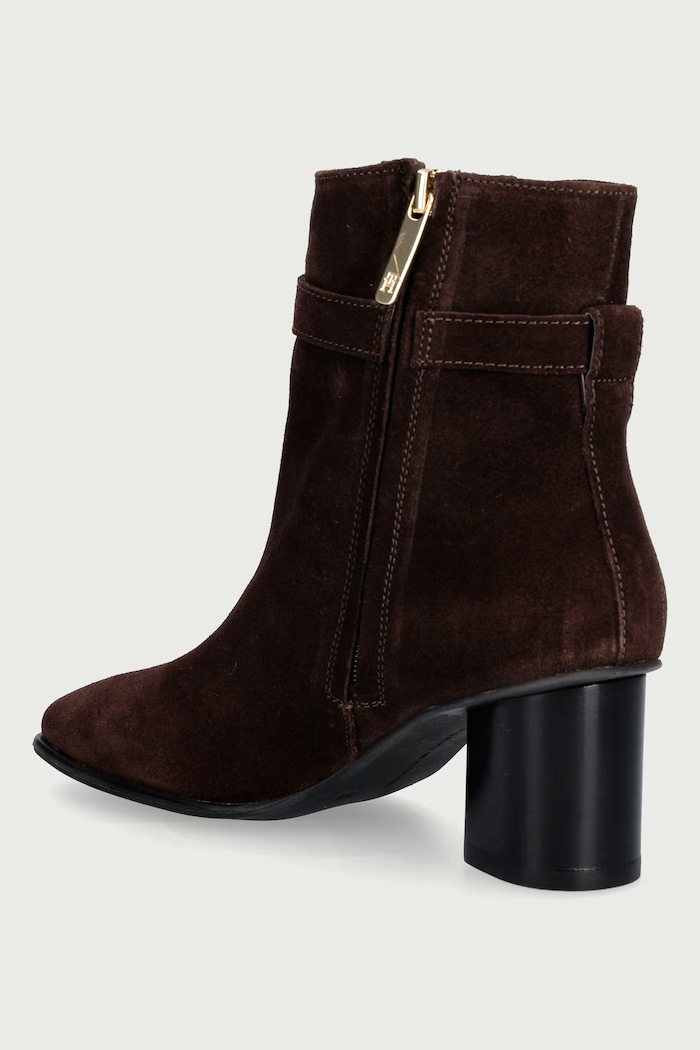 Încălțăminte Tommy Hilfiger Botine cu toc jos pentru femei din piele întoarsă TH STRAP SUEDE BLOCK HEEL BOOT FW0FW09521 maro