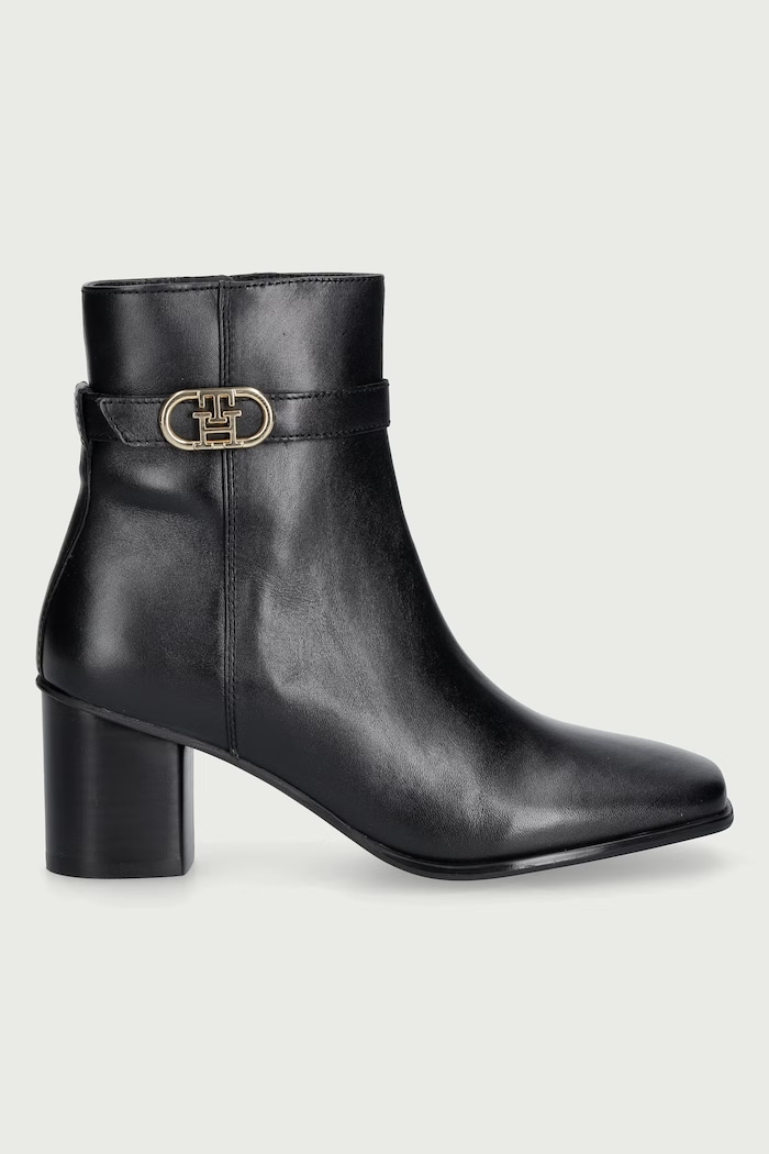 Tommy Hilfiger Kotníkové boty dámské kožené TH STRAP LEATHER BLOCK HEEL BOOT FW0FW09488 černá AW26