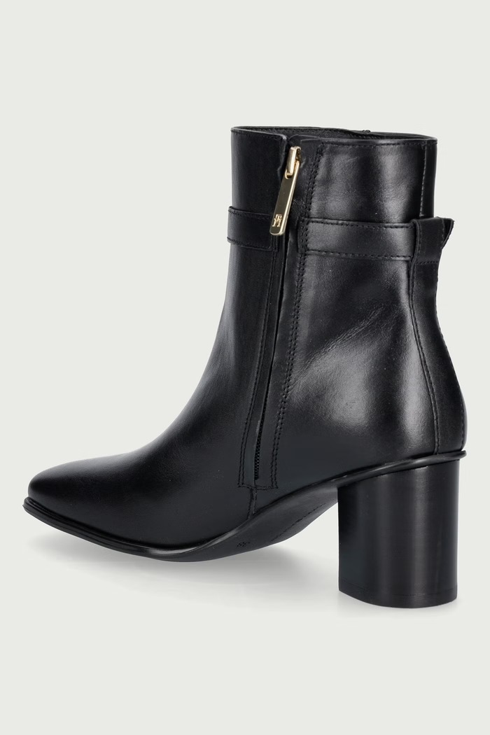 Boty Tommy Hilfiger Kotníkové boty dámské kožené TH STRAP LEATHER BLOCK HEEL BOOT FW0FW09488 černá