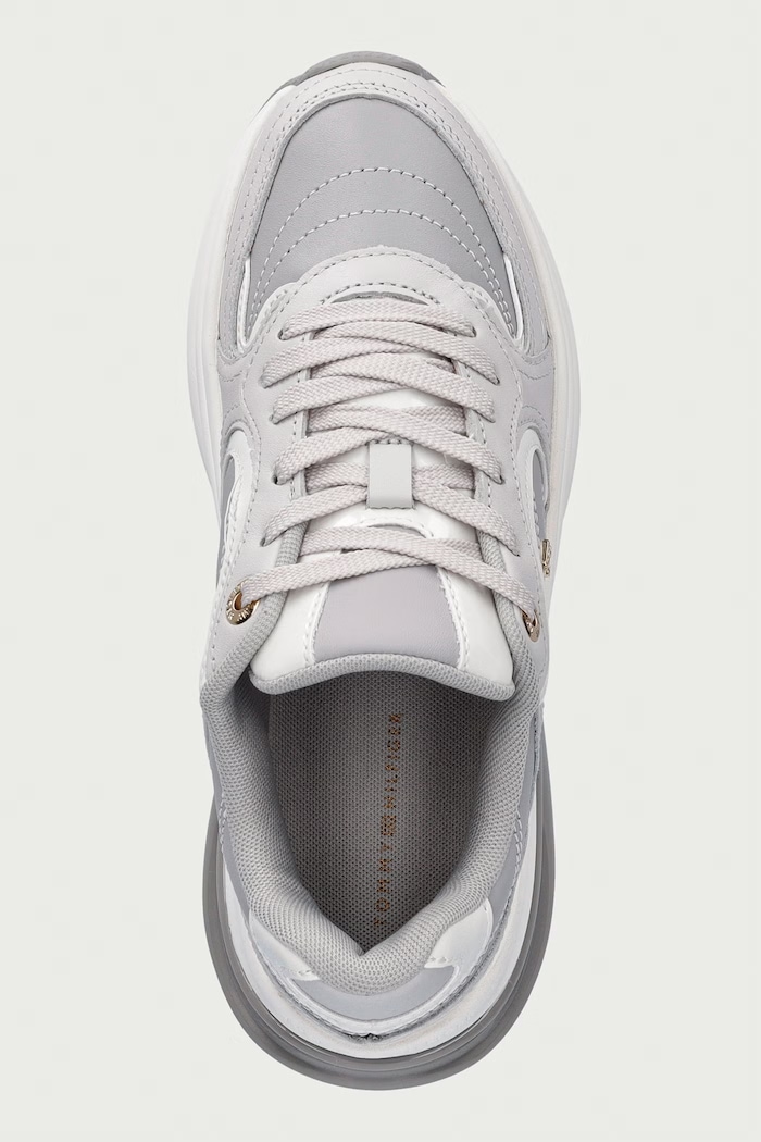 TH CHIC RUNNER SNEAKER sneakersy damskie skórzane Tommy Hilfiger FW0FW09414 szary