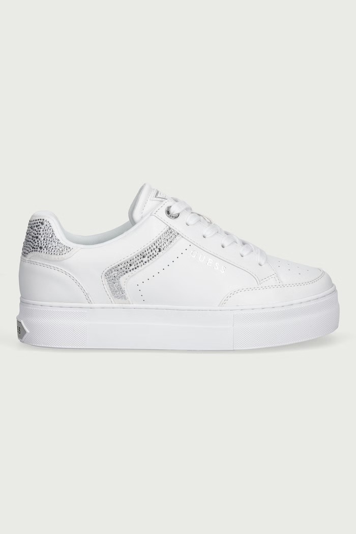 Guess GILAX3 sneakersy damskie FLTGX3.ELE12.WHICL biały AW26
