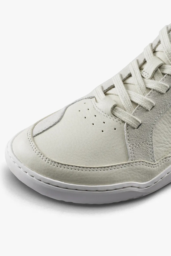 GOBI III SNEAKER LEATHER sneakersy damskie skórzane Vivobarefoot 209123 biały