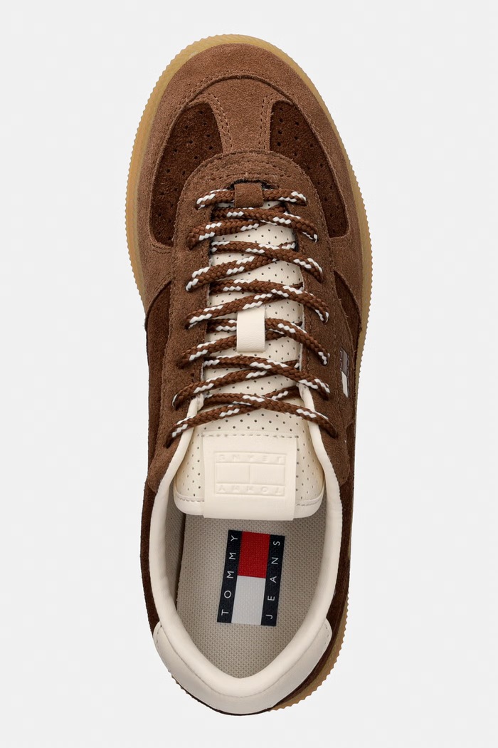 Tommy Jeans MU THE GREENWICH EDGE SUEDE sneakersy damskie zamszowe brązowy EN0EN03050