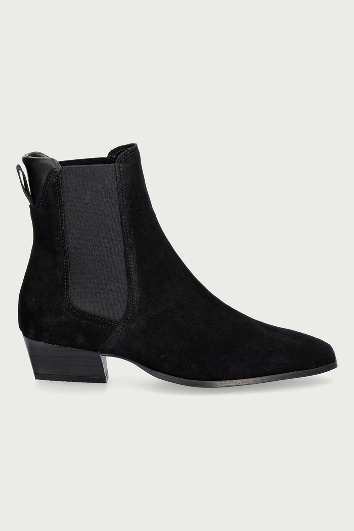 Gant ženski semišasti gležnjarji Bassotte 33553413.G00 črna AW26