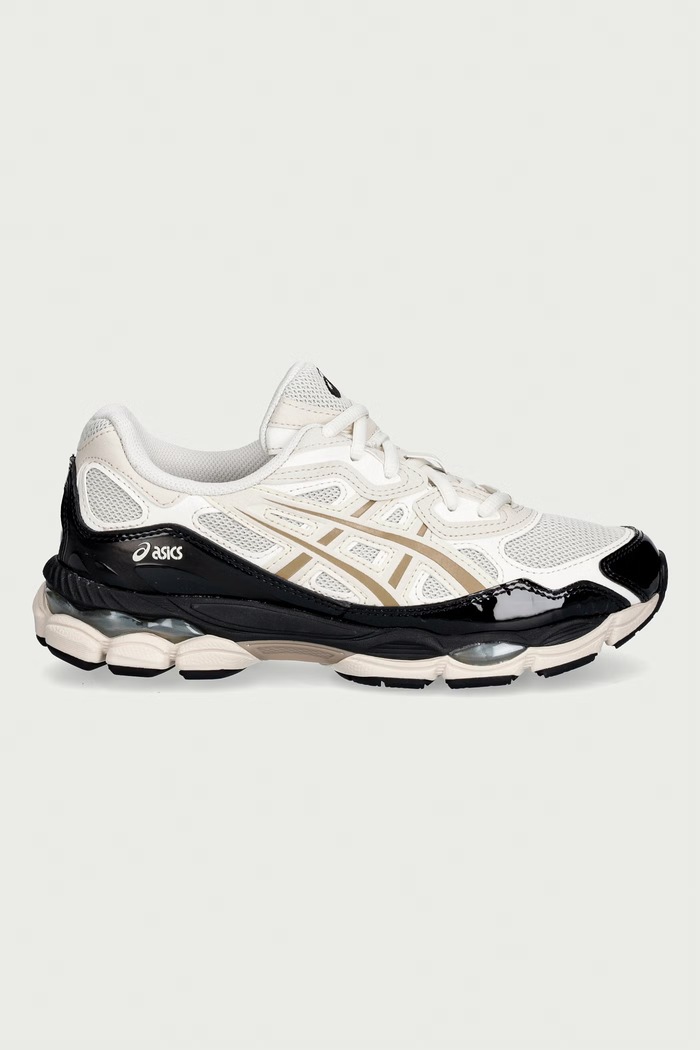 Asics GEL-NYC "PATENT PACK" sneakersy damskie 1203B081.020 beżowy AW26