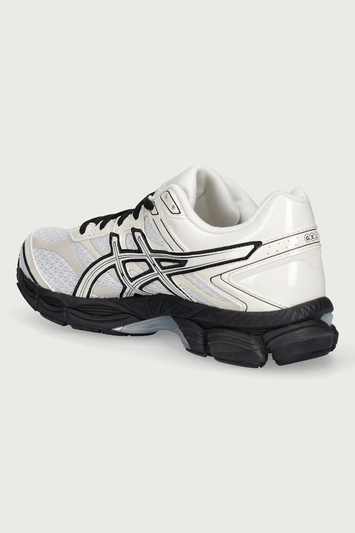 Obuwie Asics GEL-CUMULUS 16 "PATENT PACK" sneakersy damskie 1203B071.100 biały