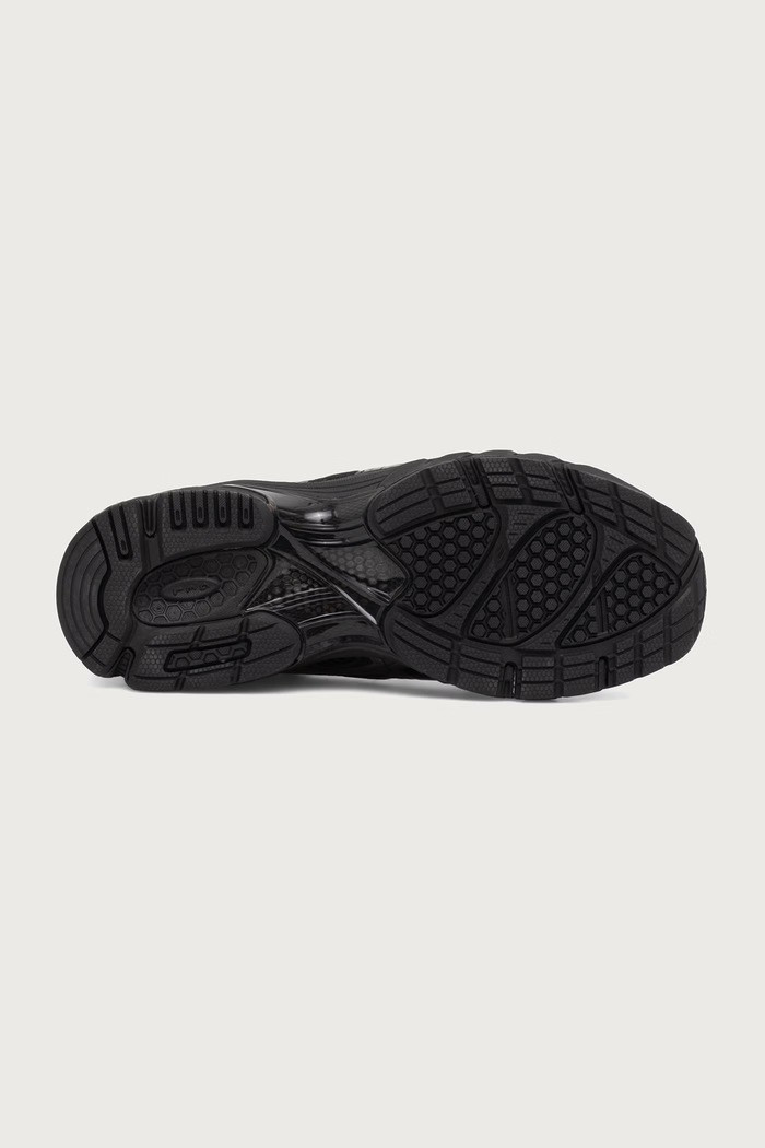GEL-DS TRAINER SP sneakersy damskie Asics czarny 1203B057.001