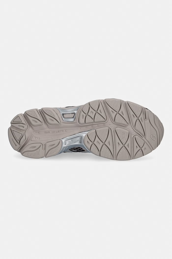 Asics GEL-CUMULUS 16 sneakersy damskie 1203A733.201 brązowy