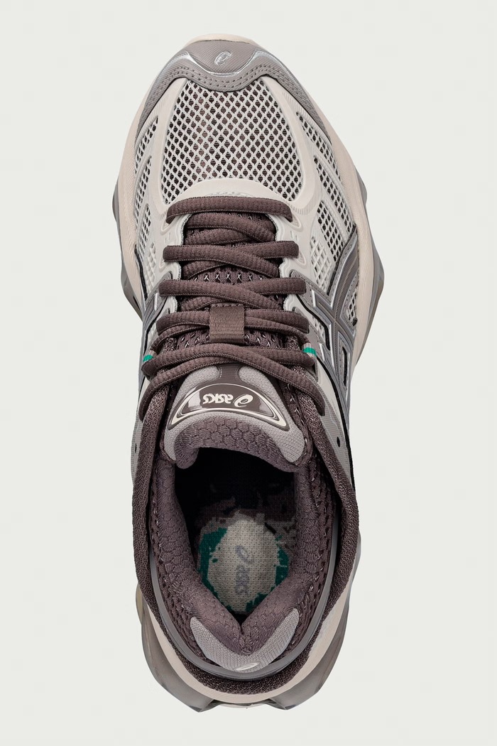 Asics GEL-KINETIC 2.0 sneakersy na platformie damskie beżowy 1203A678.201