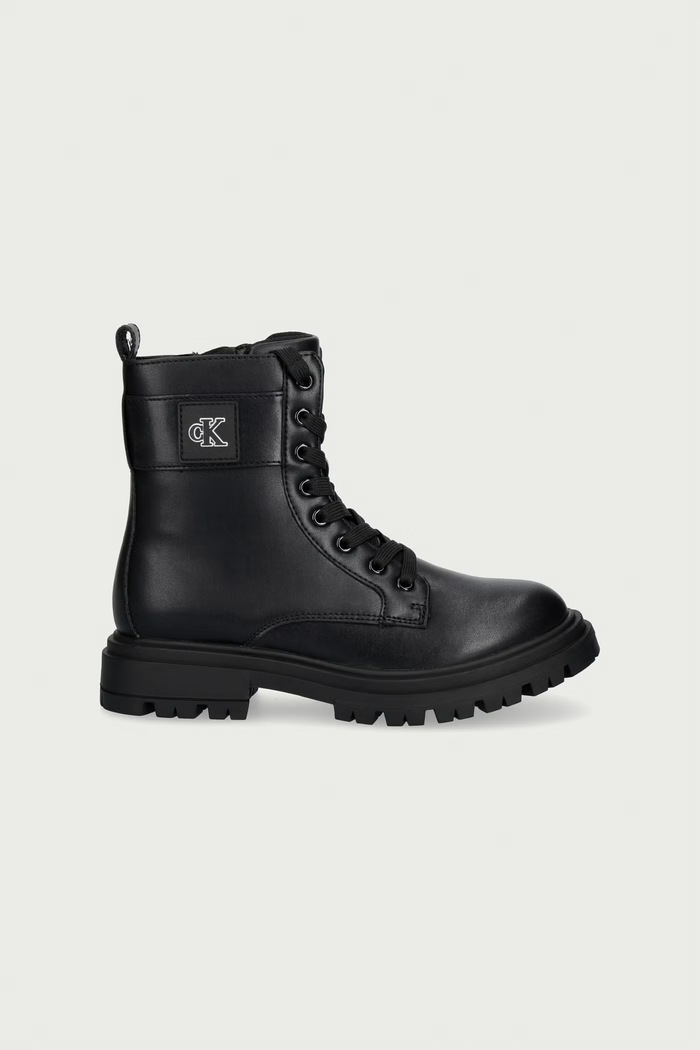 Calvin Klein Workery dziecięce V3A5.83420.30.34 czarny AW26