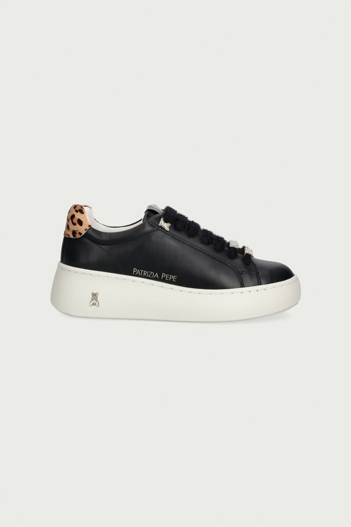 Patrizia Pepe Sneakersy dziecięce skórzane PPJ416 czarny AW26