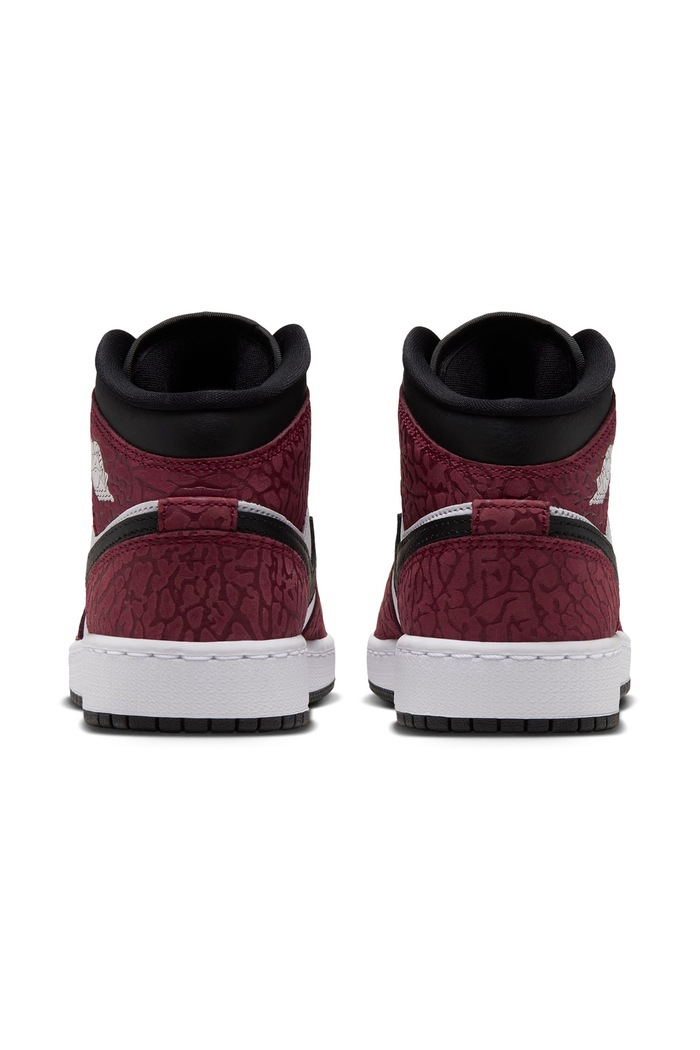 Chłopiec Jordan Air Jordan 1 Mid SE sneakersy dziecięce IQ5230 bordowy