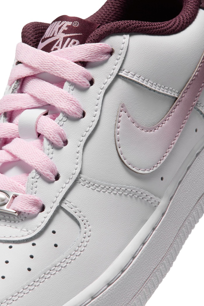 Nike Nike Air Force 1 Low LV8 кроссовки для детей IX7951