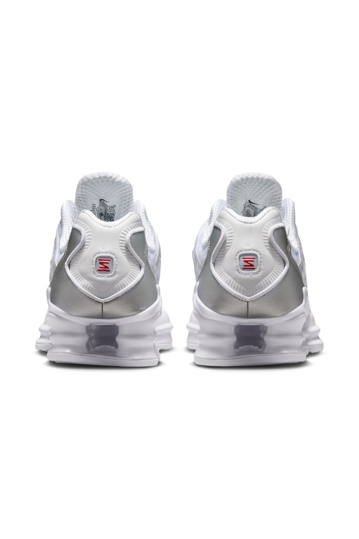 Chłopiec Nike Nike Shox TL sneakersy dziecięce IO4645 biały