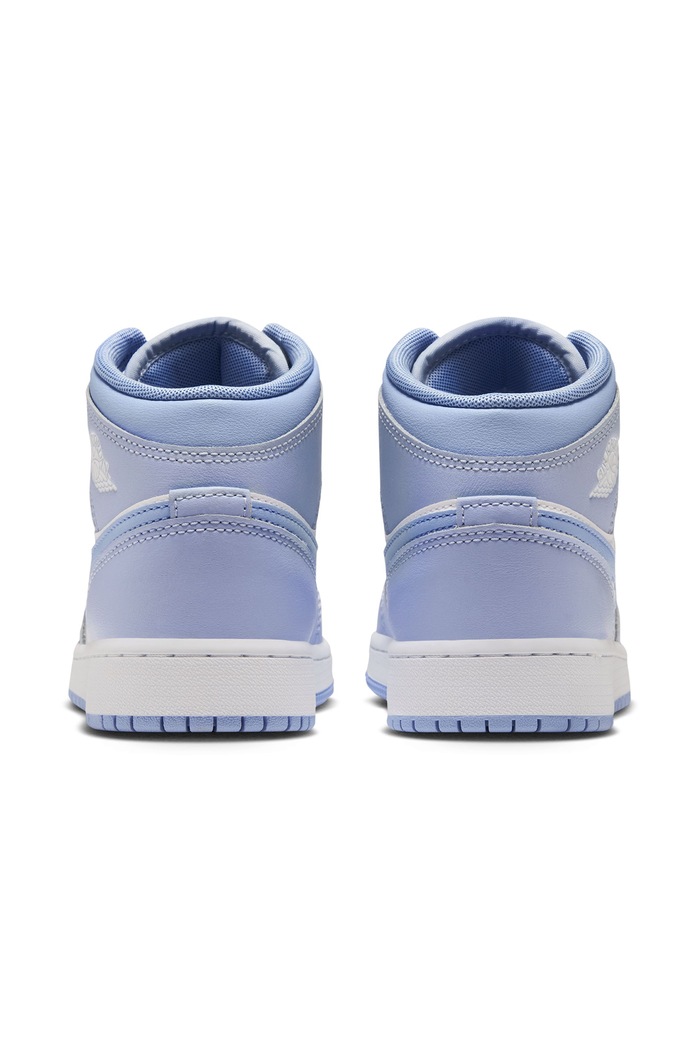 Chłopiec Jordan Air Jordan 1 Mid sneakersy dziecięce DQ8423 niebieski
