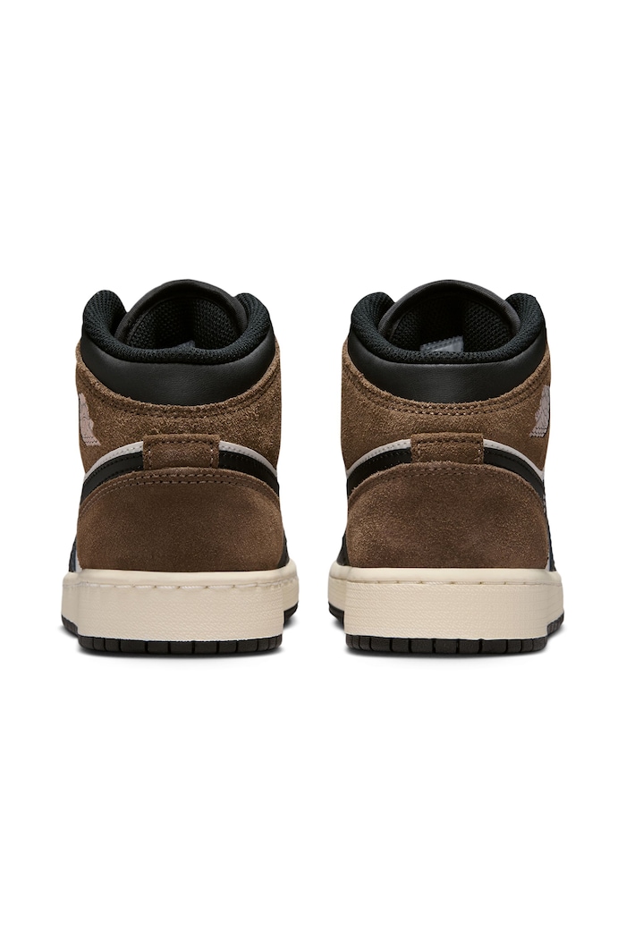 Chłopiec Jordan Air Jordan 1 Mid sneakersy dziecięce DQ8423 czarny