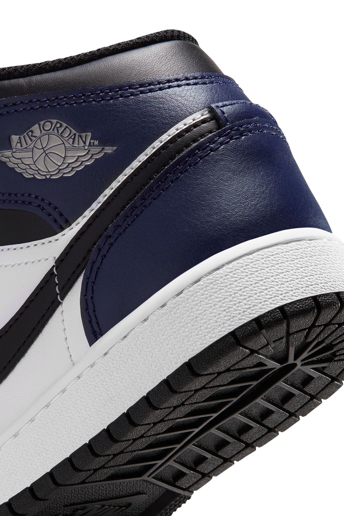 Jordan Air Jordan 1 Mid sneakersy dziecięce DQ8423
