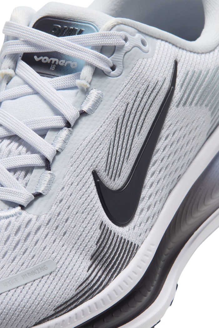Nike Sneakersy dziecięce Nike Vomero 18 HQ2157