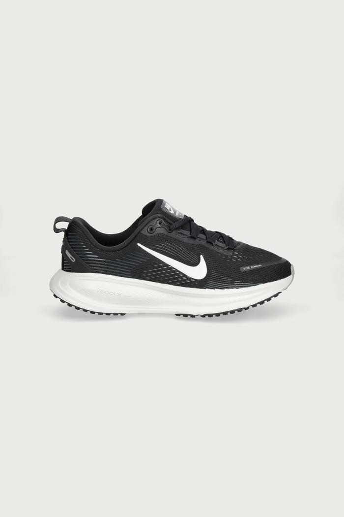 Nike Sneakersy dziecięce Nike Vomero 18 HQ2157 czarny AW26