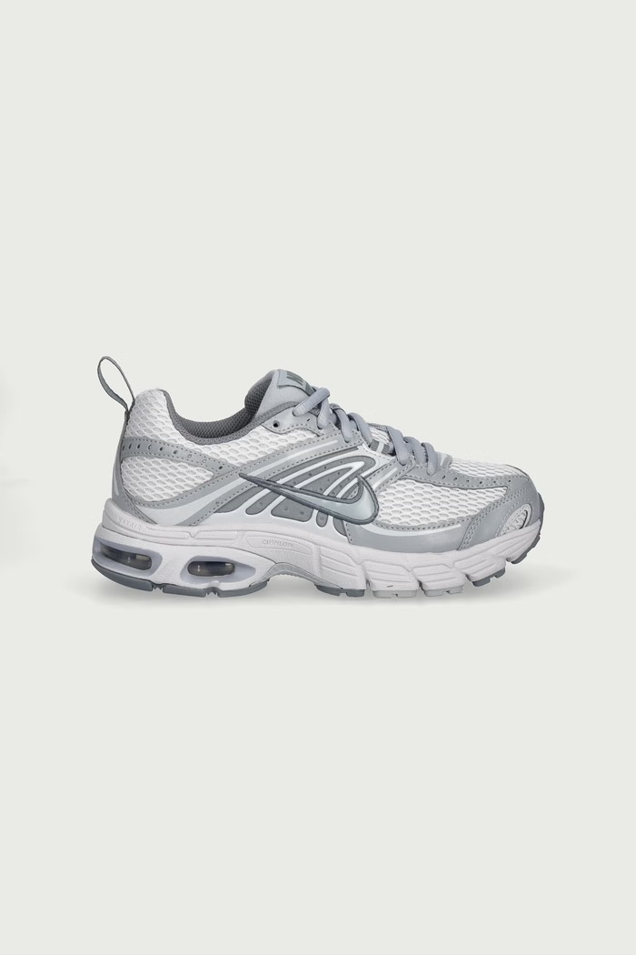 Nike Nike Air Max Moto 2K sneakersy dziecięce IQ9430 szary AW26